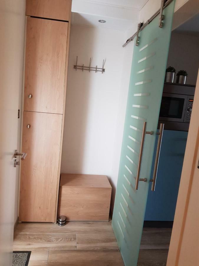 Het Gildehuis Met Sauna En Jacuzzi Stevensweert Exteriör bild