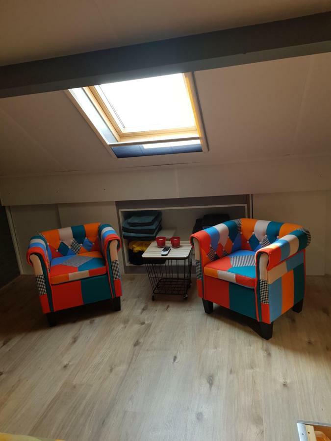 Het Gildehuis Met Sauna En Jacuzzi Stevensweert Exteriör bild